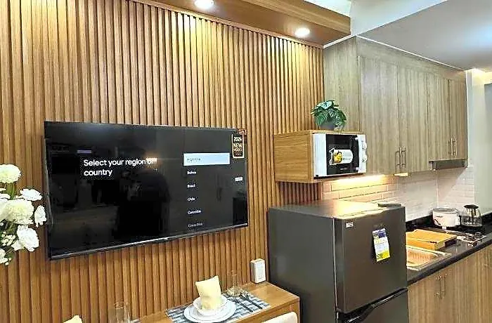 Katkat Shore 2 Staycation Hotel Manila