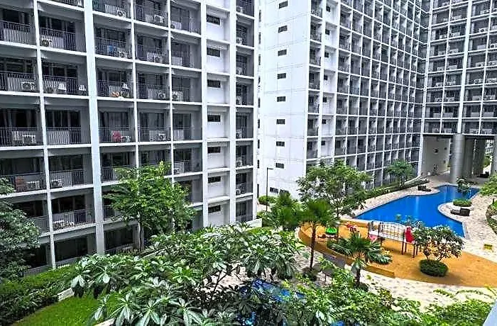 Katkat Shore 2 Staycation Hotel Manila